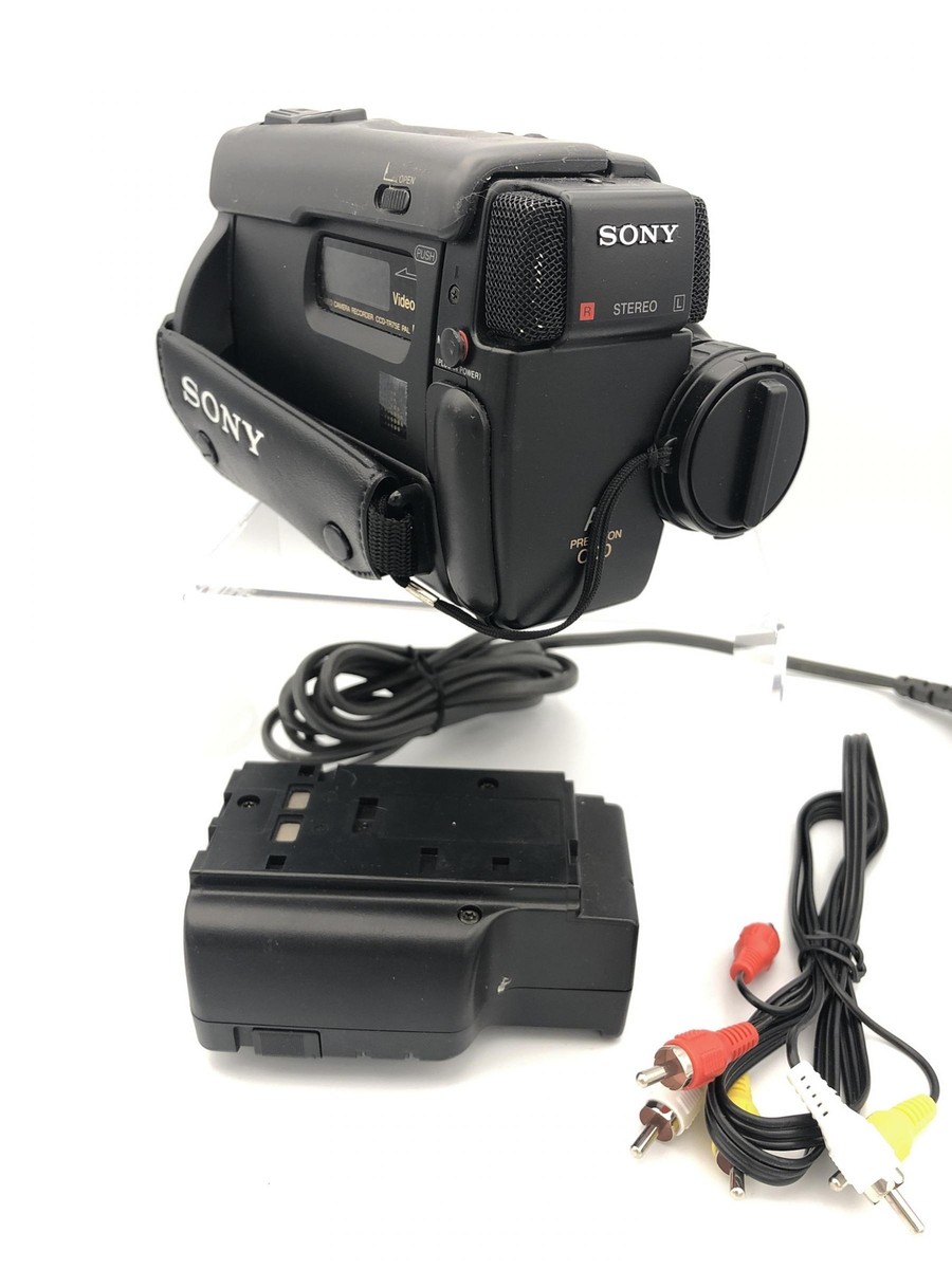 Sony Ccd-tr75e Video 8 Handycam 8mm Camera / Camcorder