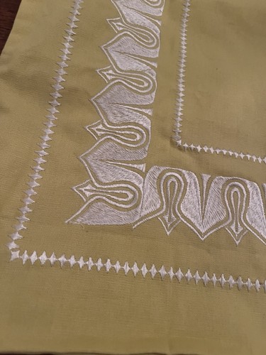 Beautiful 100% Cotton Geometric Embroidered Pillow Euro Shams Yellow White PAIR - Picture 2 of 3