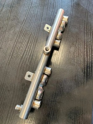 BMW 1 F20 F21 2012 Kraftstoffverteiler Einspritzleiste Verteilerrohr GSD36847