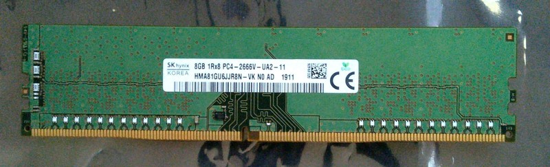 SK Hynix 8GB (1 X 8GB) 1Rx8 PC4-2666V-UA2-11 HMA81GU6JJR8N-VK N0 AD DDR4