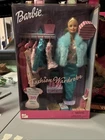 NIB Mattel 1999 Fashion Wardrobe Barbie 27788