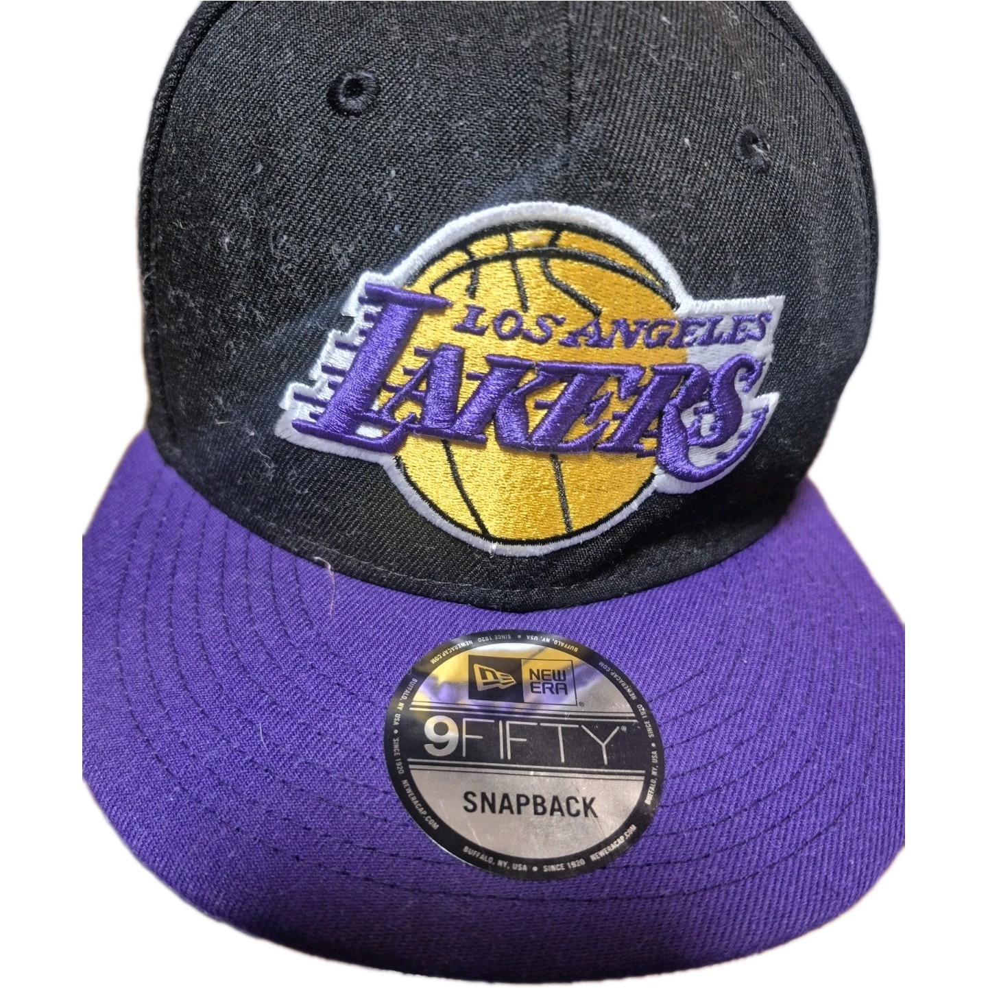 New Era Los Angeles Lakers 2Tone 59Fifty Fitted Men's Hat Black 70343677