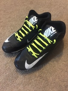 nike alpha shark mid