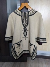 Vintage 70s Guatemala wool embroidered poncho
