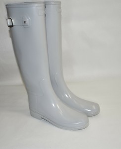 light gray hunter boots