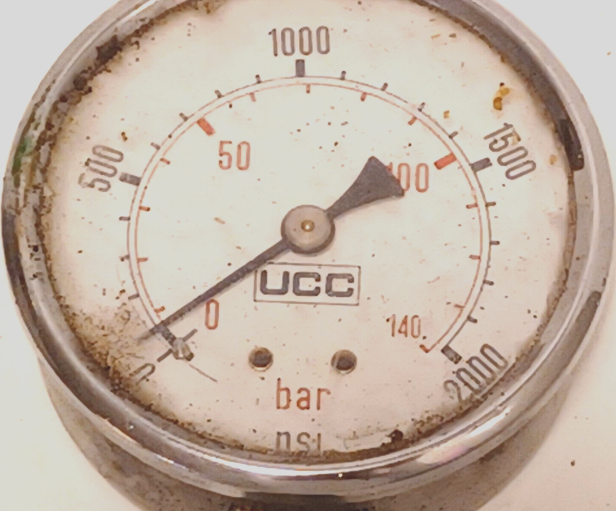 Vintage UCC Holland 2000 psi Gauge Meter | eBay Vintage UCC Holland 2000 psi Gauge Meter | eBay