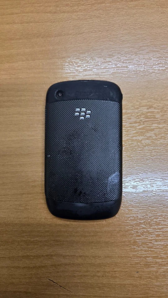 DE COLECCIÓN COLECCIONISTAS RARO BLACKBERRY 9300 CURVA FUNCIONANDO CON CAJA USADO SIN BATERÍA Foto 3 de 4