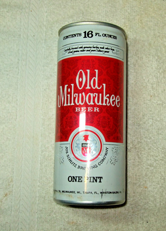 1975 Old Milwaukee 16 oz. Beer Can One Pint JOS. SCHLITZ BREWING CO. Aluminum