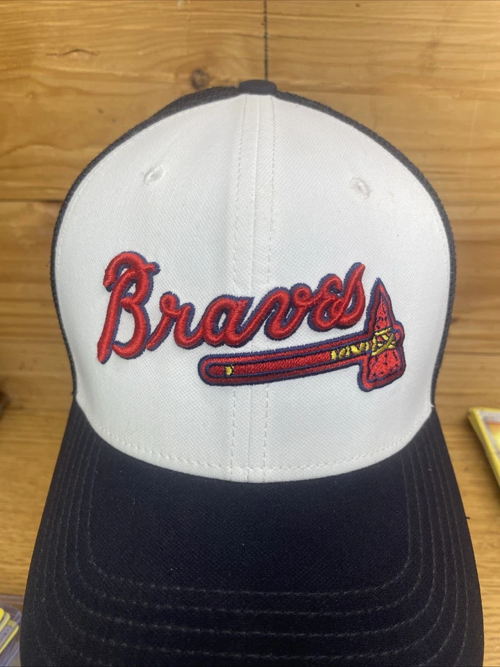Gorra Atlanta Braves Adulto Azul Blanco Talla Única Gorra Nike Classic99 Dri Fit MLB Foto 2 de 4