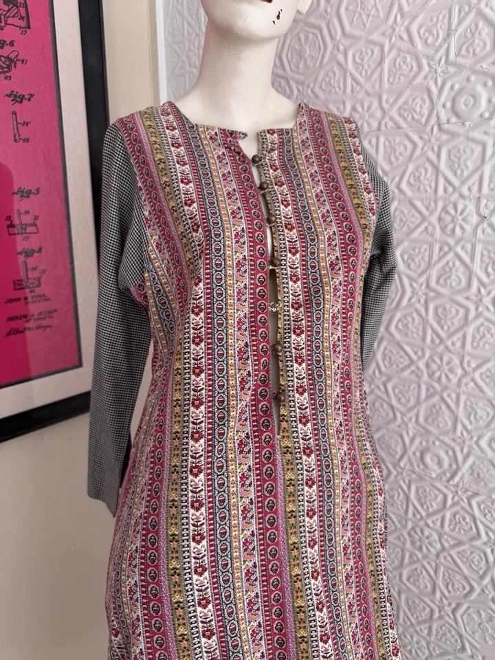 vintage caftan-Floral-Gingham-1960s Designer-Ruth Bekker-boho-Hippie-Rare-Print - Image 4 of 4