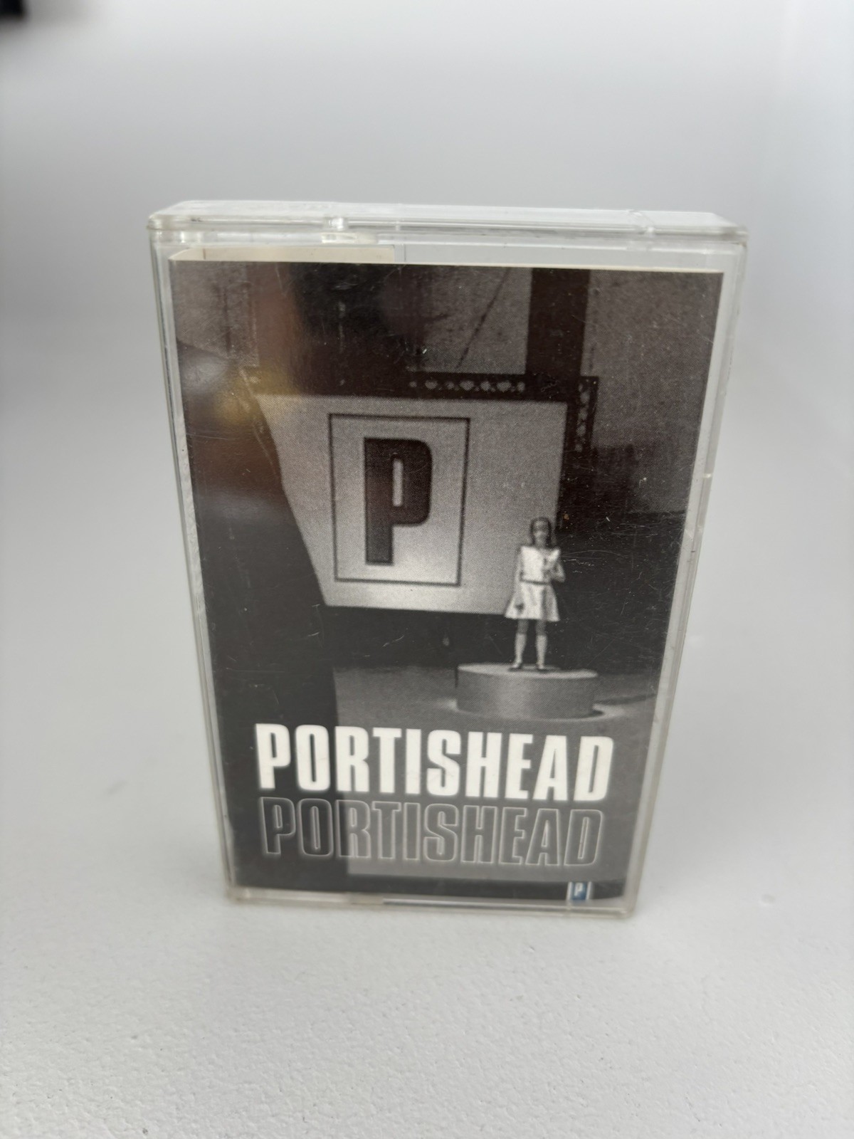 PORTISHEAD,- PORTISHEAD, - GO BEAT RECORDS CASSETTE TAPE 539 189-4, 1997