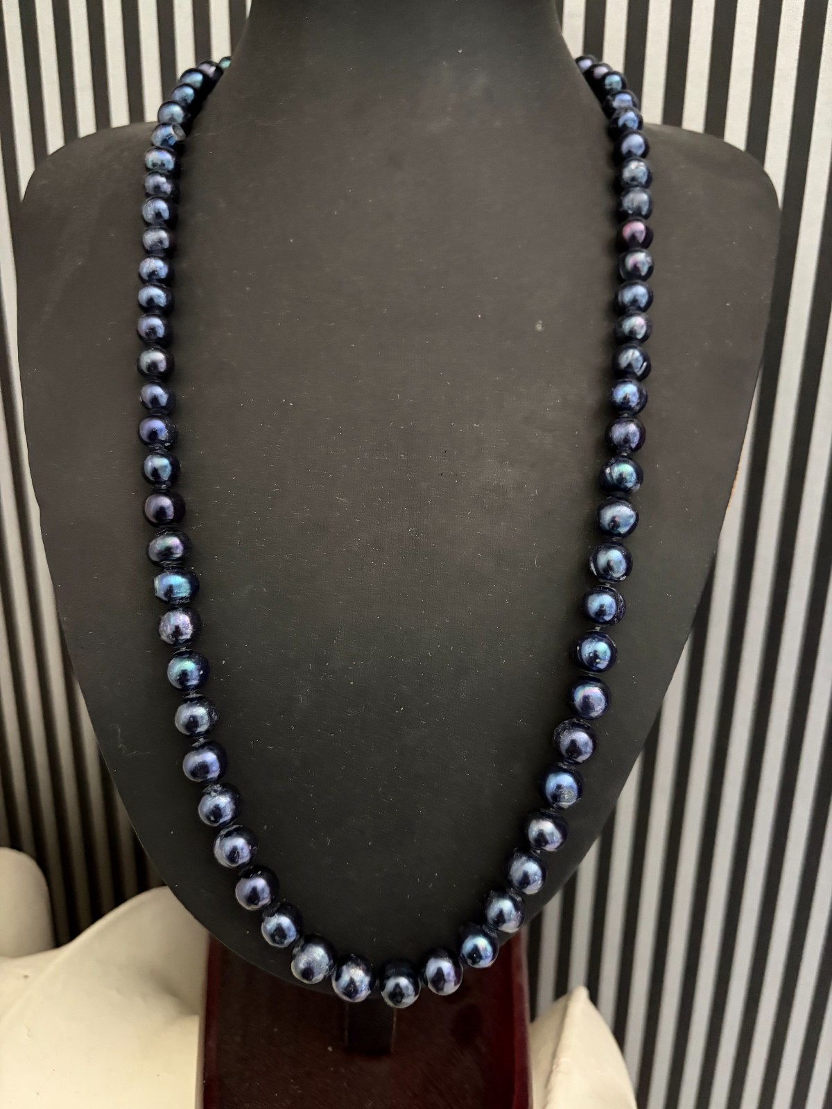 Collier perles eau douce noir irisé 8mm sautoir baroque 85cm