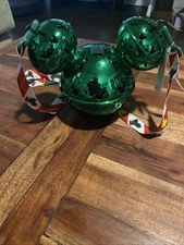 DisneyPark Christmas Mickey Mouse Jingle Bell Metallic Green Light-Up Sipper Cup
