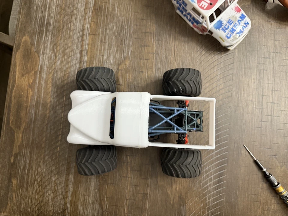 1/18 Losi Mini LMT Custom 1941 Willy’s Body - Raw Body - PETG - Image 4 of 4