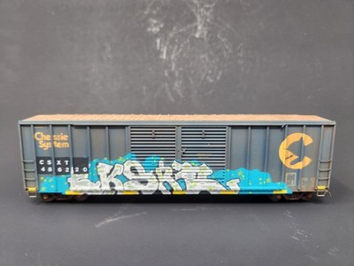 Weathered HO Athearn 50' FMC Dbl Door Box Car CSX Patched Ex C&O With Graffiti 