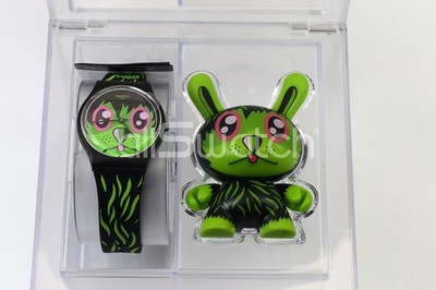 Swatch Standards 2011 - GB252 - The So Far Away - Neu