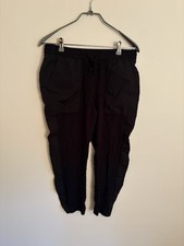 Gap Women  s Medium Black Athletic Pants Jogger Style Lightweight Casual Pants O5