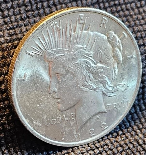1922 Peace Silver Dollar - Fineness .90 - Uncirculated Condition