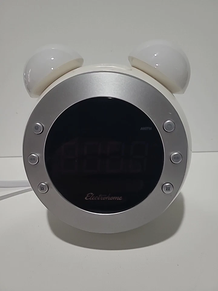 Radio Reloj Despertador Retro Electrohome con Luz Nocturna Activada por Movimiento  Foto 3 de 4
