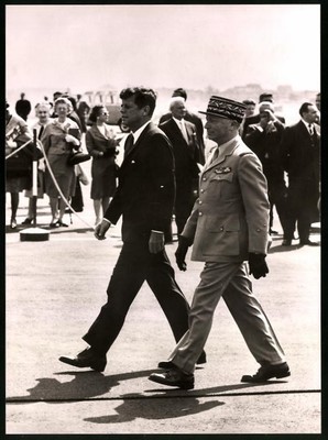 Fotografie Berlin, US-President John F. Kennedy & französischer General 