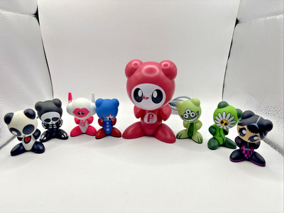 Mattel Radica U.B. Funkeys Pink Hub With Lot Of 7 Funkeys