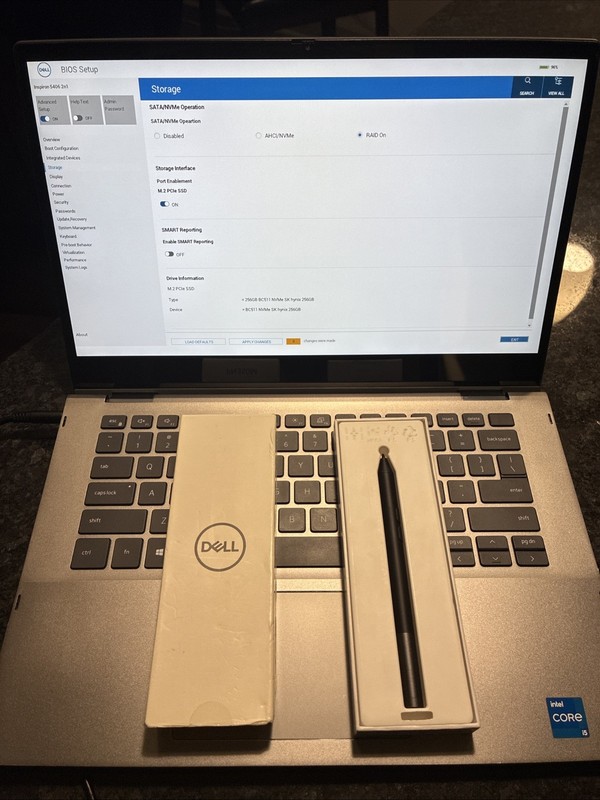 Dell Inspiron 14 5406 2-in-1 - FHD Touch - i5-1135G7 - 8GB RAM - 256GB SSD w Pen