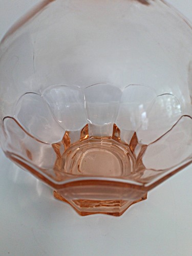 Lovely Vintage French Peach Glass Decanter with Flower shaped Stopper - Picture 3 of 7
