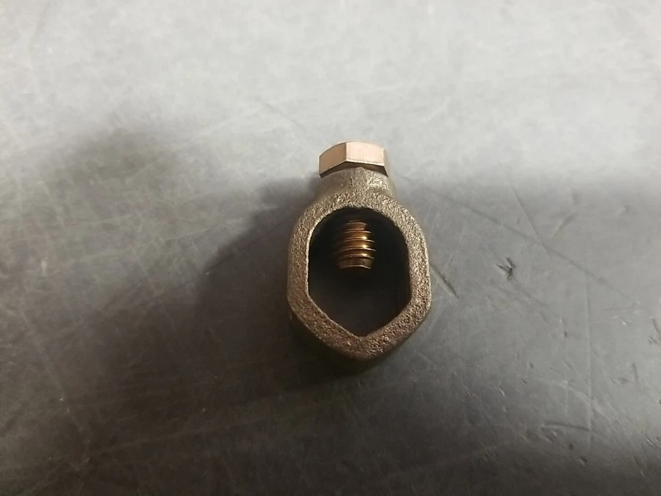 Lot of 50 Pieces 5/8" Bronze Ground Rod Clamps, Grounding Acorn W/Brass Bolt - Image 3 of 4