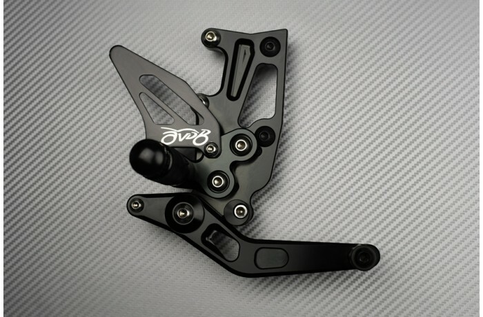 Commandes reculées argent pour Triumph Speed Triple 1050R 2012-2018