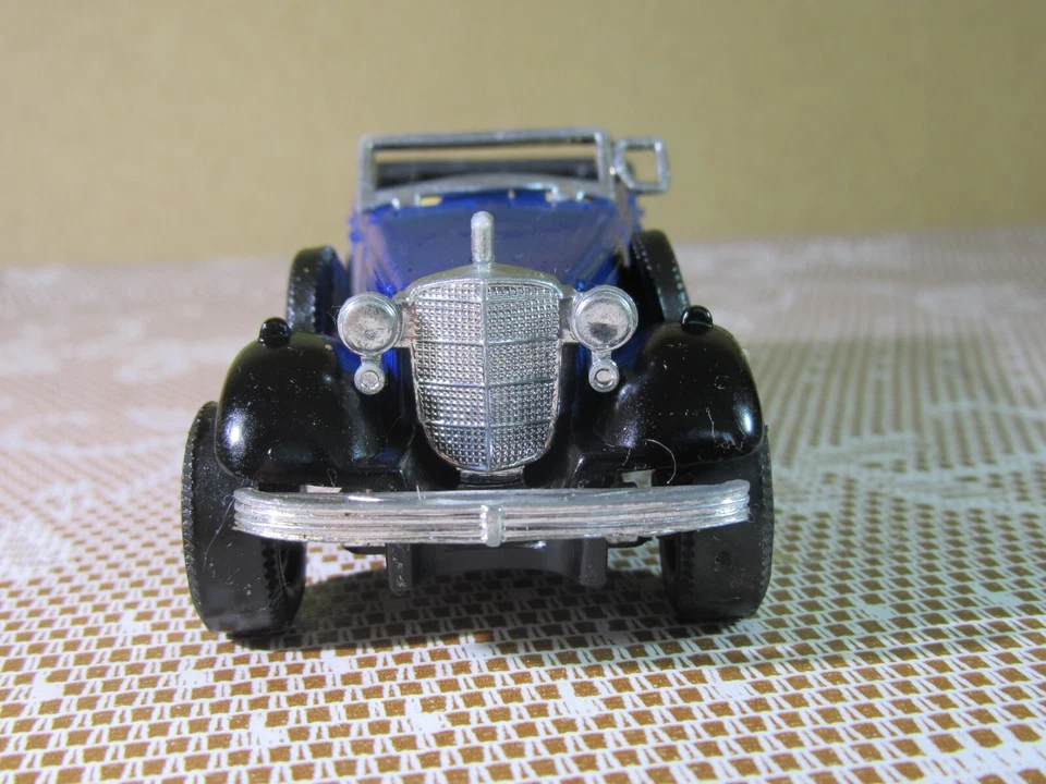 498Z Yatming 8573 Cadillac V16 Sport Phaeton 1933 Blu Giocattolo Attrito * Hs - Immagine 2 di 4