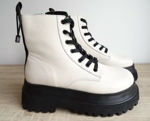 flat lace up ankle boots uk