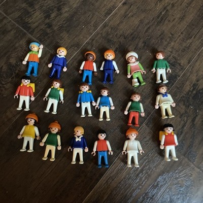 Lot Of 18 1981 Geobra Play-Mobile Junior Figures D2-035