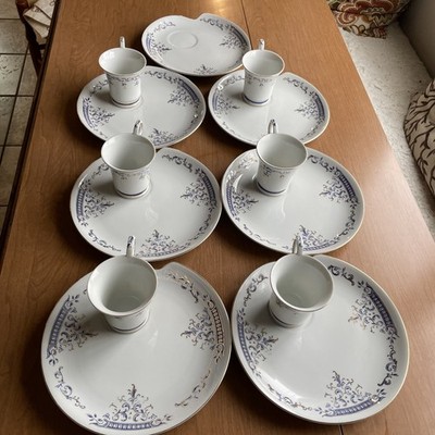 Renaissance Luncheon set tennis plates with cups set of 6 Cups 7 Plates Blue & G