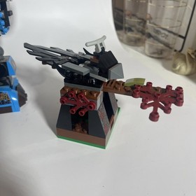 LEGO Legends of Chima 70008 Gorzan's Gorilla Striker  2013 Incomplete