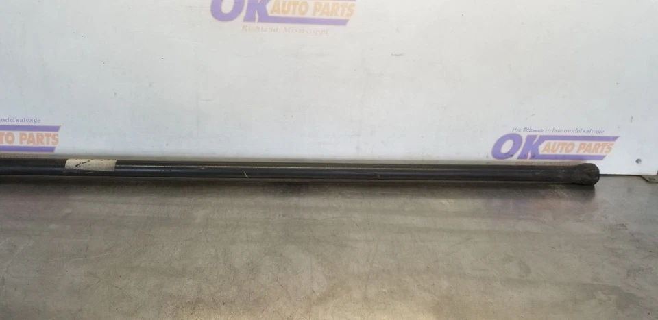 08 CHEVY SILVERADO 3500 FRONT TORSION BAR - Image 4 of 4