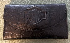 Genuine Leather Harley-Davidson Wallet Featuring Harley Davidson Logo Womens