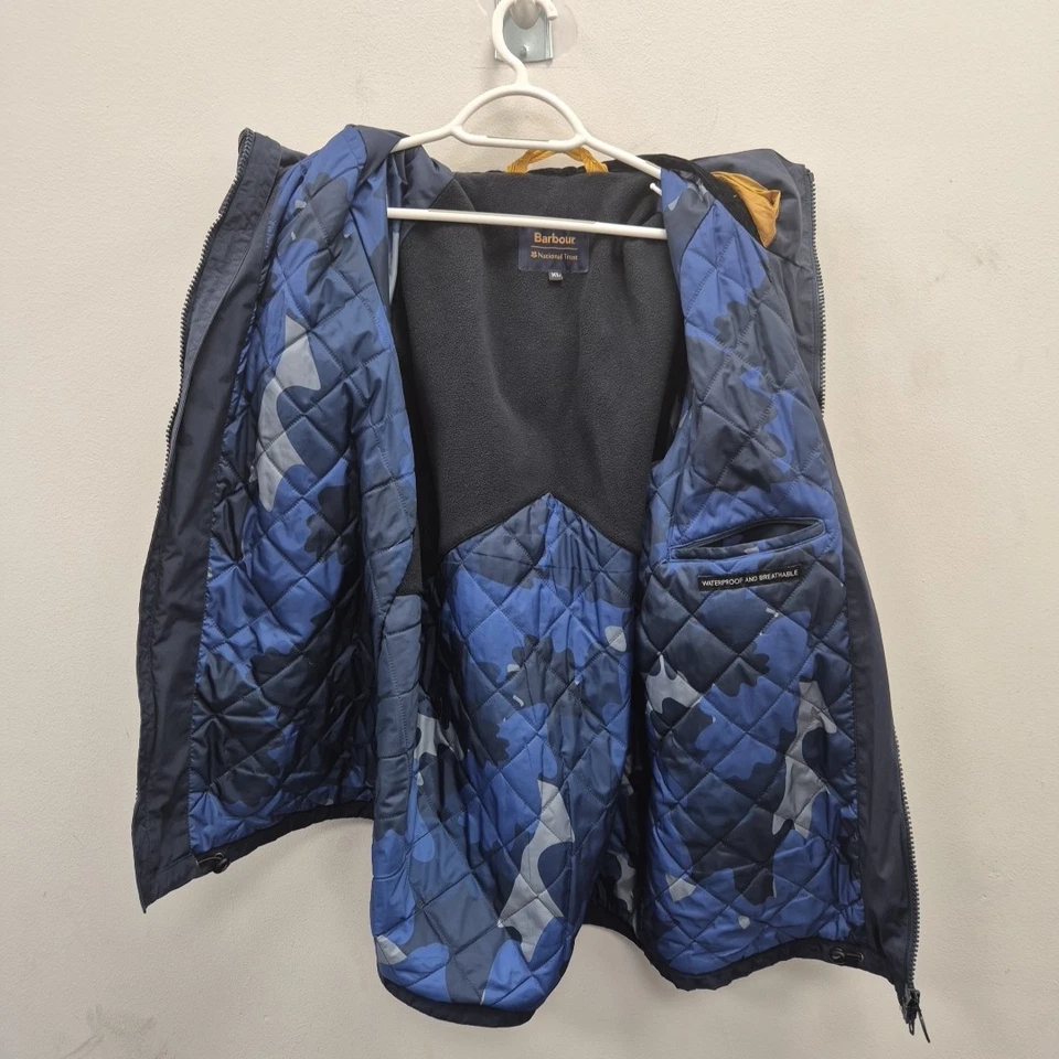 Abrigo Chaqueta Barbour National Trust Lona Camuflaje Impermeable Forrado de Vellón XL Foto 3 de 4