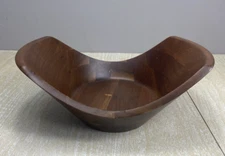 Vintage Walnut Fruit Bowl Mid Century MCM Decor Heirloom Walnut Ware 12"x8"