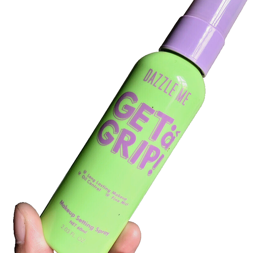 Dazzle Me Oil Control Setting Spray for Long-Lasting Makeup 60ml-image