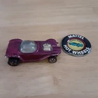 Hot Wheels Redline 1968 US Rose BEATNIK BANDIT White Interior