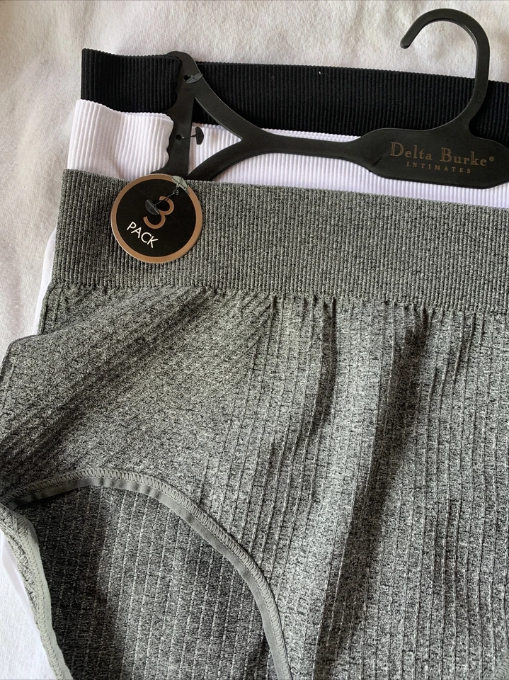 Paquete de 3 braguitas Delta Burke Plus 2X DB8642 negras grises acanaladas cintura alta nuevas B65 Foto 2 de 4