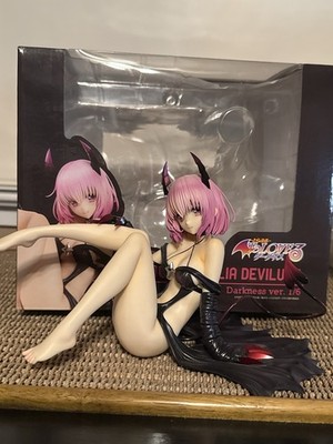 Momo Belia Deviluke Darkness Ver. 1/6 Scale Figure