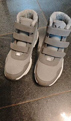 Neue leicht gefütterte Schuhe Boots Gr.34 grau Vfy Jungen NEU