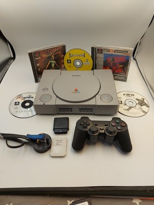 Sony Playstation 1 PS1 Konsole Bundle restauriert mit 5x Spielen Wireless Controller