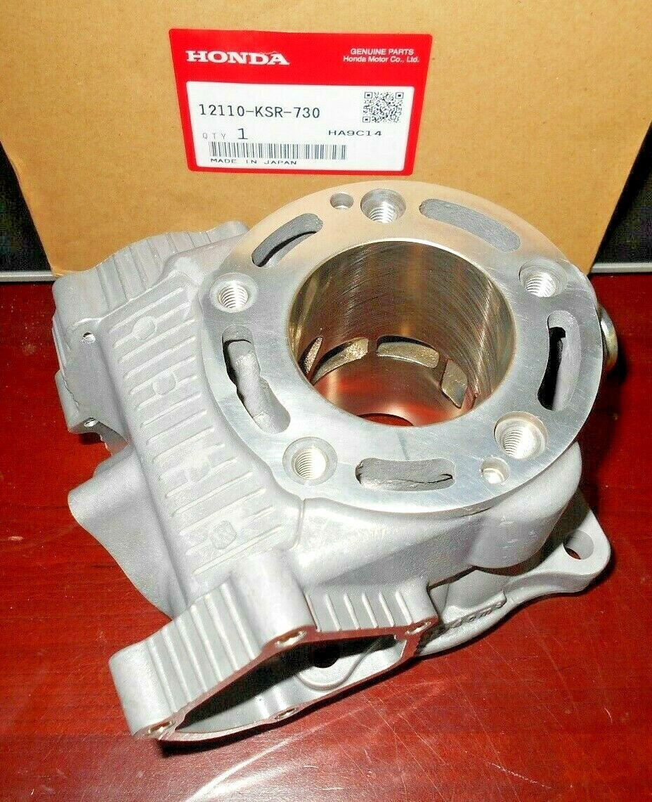 CR125 シリンダー　シリンダーヘッド HONDA CR125, CR 125 ENGINE CYLINDER HEAD (JUG) 12110-KSR-730