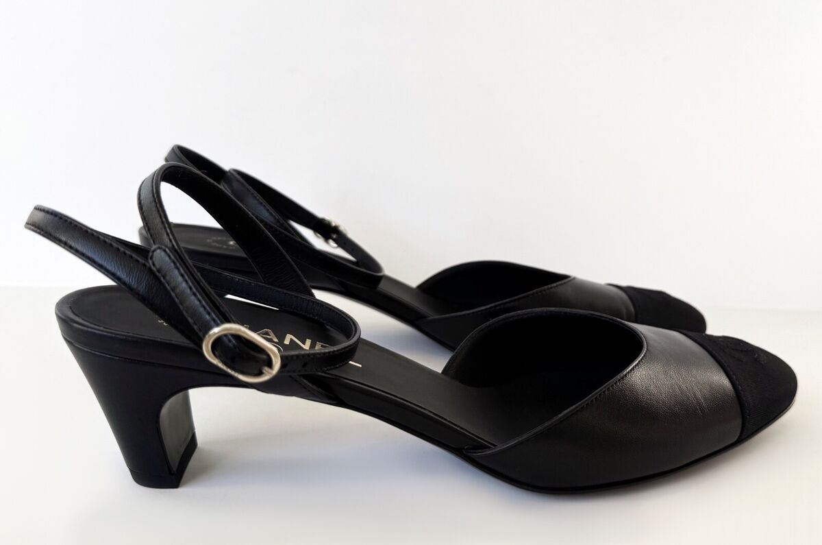 NEW CHANEL 2024 24C BLACK LEATHER GROSGRAIN SLINGBACK MULES NEW CHANEL 2024 24C BLACK LEATHER GROSGRAIN SLINGBACK MULES