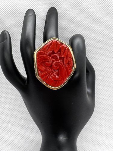 Barse Carved Cinnabar Statement Ring Bronze Size 8.5 NWOT Cocktail Celeb Style - Picture 6 of 10