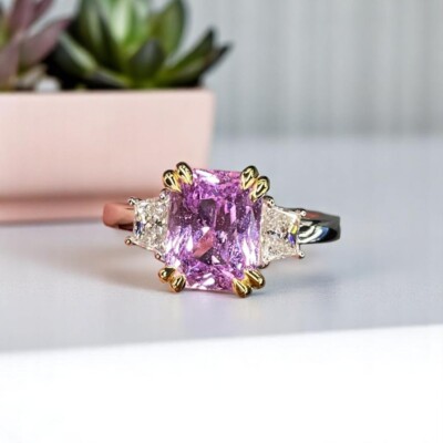 Lab Grown 18K Multi Gold Radiant Cut Purple Pink Sapphire Diamond Ring 3.70 Ct