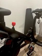 Peloton Bike + large/22 inch touchscreen rotating MONITOR Excellent Condition! 