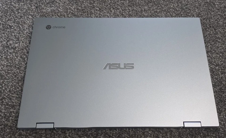 ASU’s Chromebook Flip C433t - 14” Touchscreen 4gb Convertible Laptop With Case - Image 3 of 4